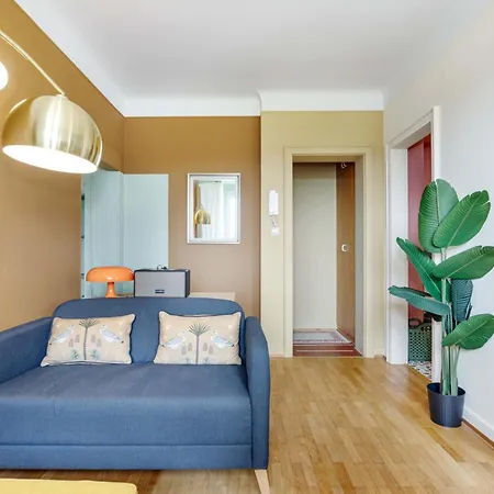 Elegant 1br With Full Kitchen & Workspace Apartment Luxembourg